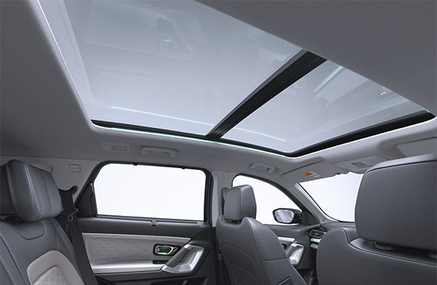panoramic sunroof